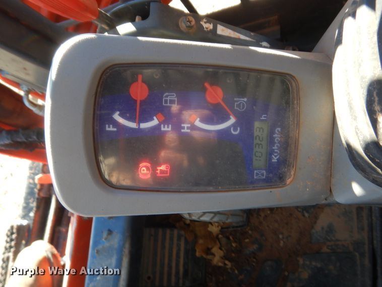 image for item DJ2116 Kubota SVL75-2  tracked skid steer loader