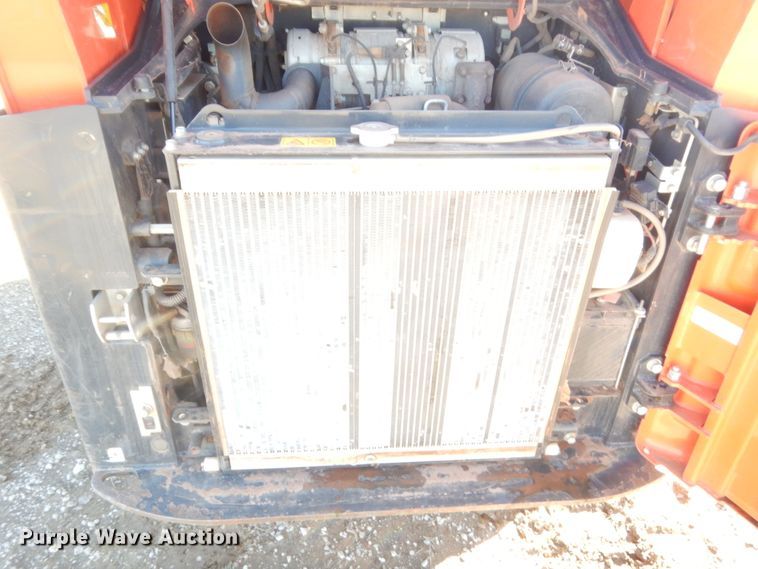 image for item DJ2117 2017 Kubota SVL75-2  tracked skid steer loader