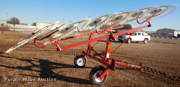 image for item DJ2124 H&S CR12 hay rake