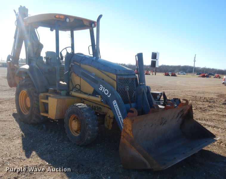 image for item DJ2128 2010 John Deere 310J  backhoe