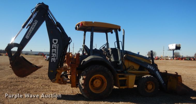 image for item DJ2128 2010 John Deere 310J  backhoe