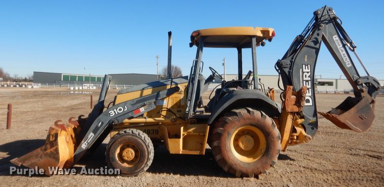 image for item DJ2128 2010 John Deere 310J  backhoe