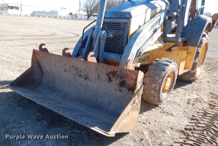 image for item DJ2128 2010 John Deere 310J  backhoe