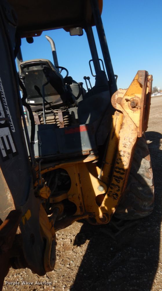 image for item DJ2128 2010 John Deere 310J  backhoe