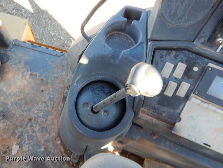 image for item DJ2128 2010 John Deere 310J  backhoe