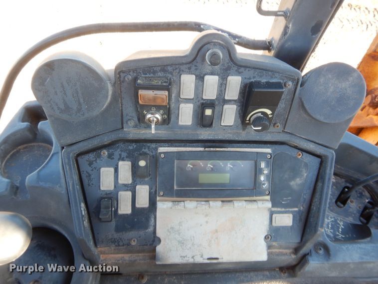 image for item DJ2128 2010 John Deere 310J  backhoe