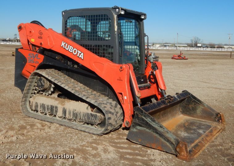 image for item DJ2131 Kubota SVL95  tracked skid steer loader