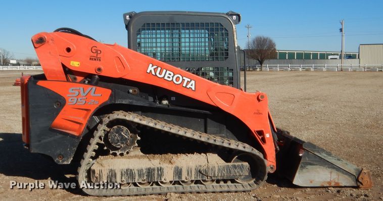 image for item DJ2131 Kubota SVL95  tracked skid steer loader