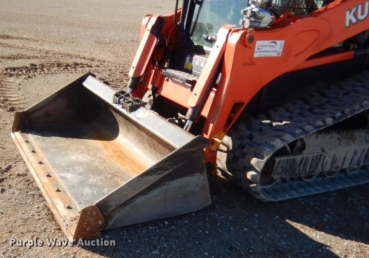 image for item DJ2131 Kubota SVL95  tracked skid steer loader