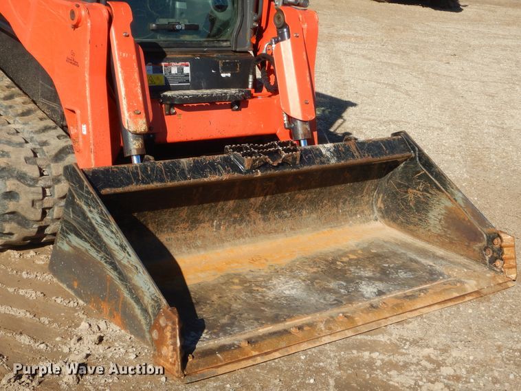 image for item DJ2131 Kubota SVL95  tracked skid steer loader