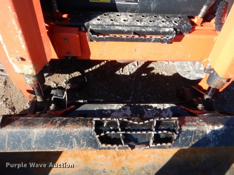 image for item DJ2131 Kubota SVL95  tracked skid steer loader