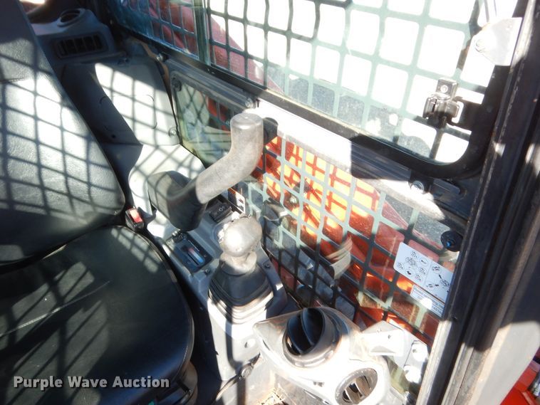 image for item DJ2131 Kubota SVL95  tracked skid steer loader