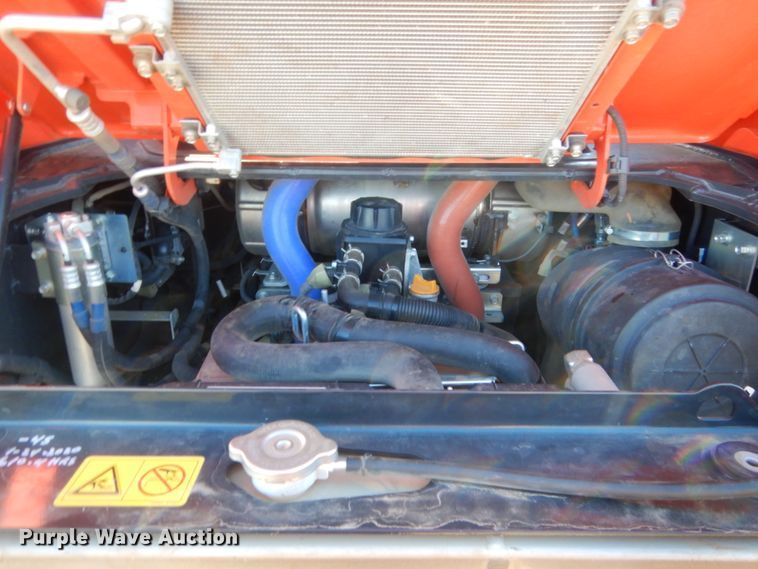 image for item DJ2131 Kubota SVL95  tracked skid steer loader