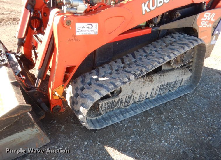 image for item DJ2131 Kubota SVL95  tracked skid steer loader