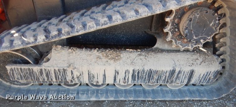 image for item DJ2131 Kubota SVL95  tracked skid steer loader