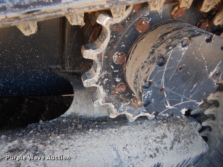 image for item DJ2131 Kubota SVL95  tracked skid steer loader