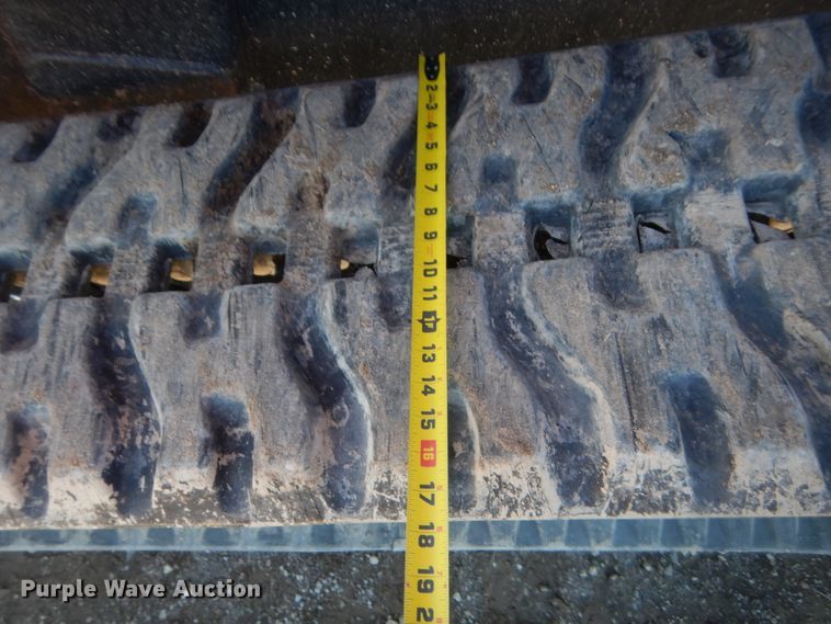 image for item DJ2131 Kubota SVL95  tracked skid steer loader