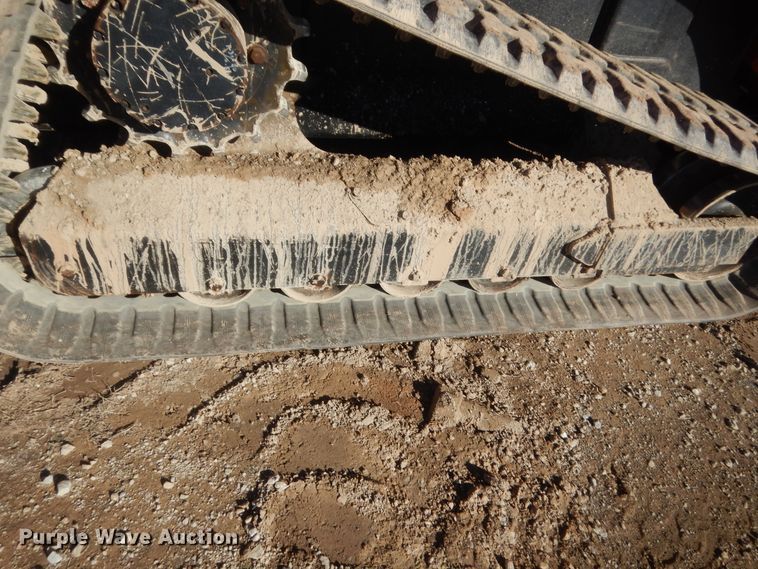 image for item DJ2131 Kubota SVL95  tracked skid steer loader