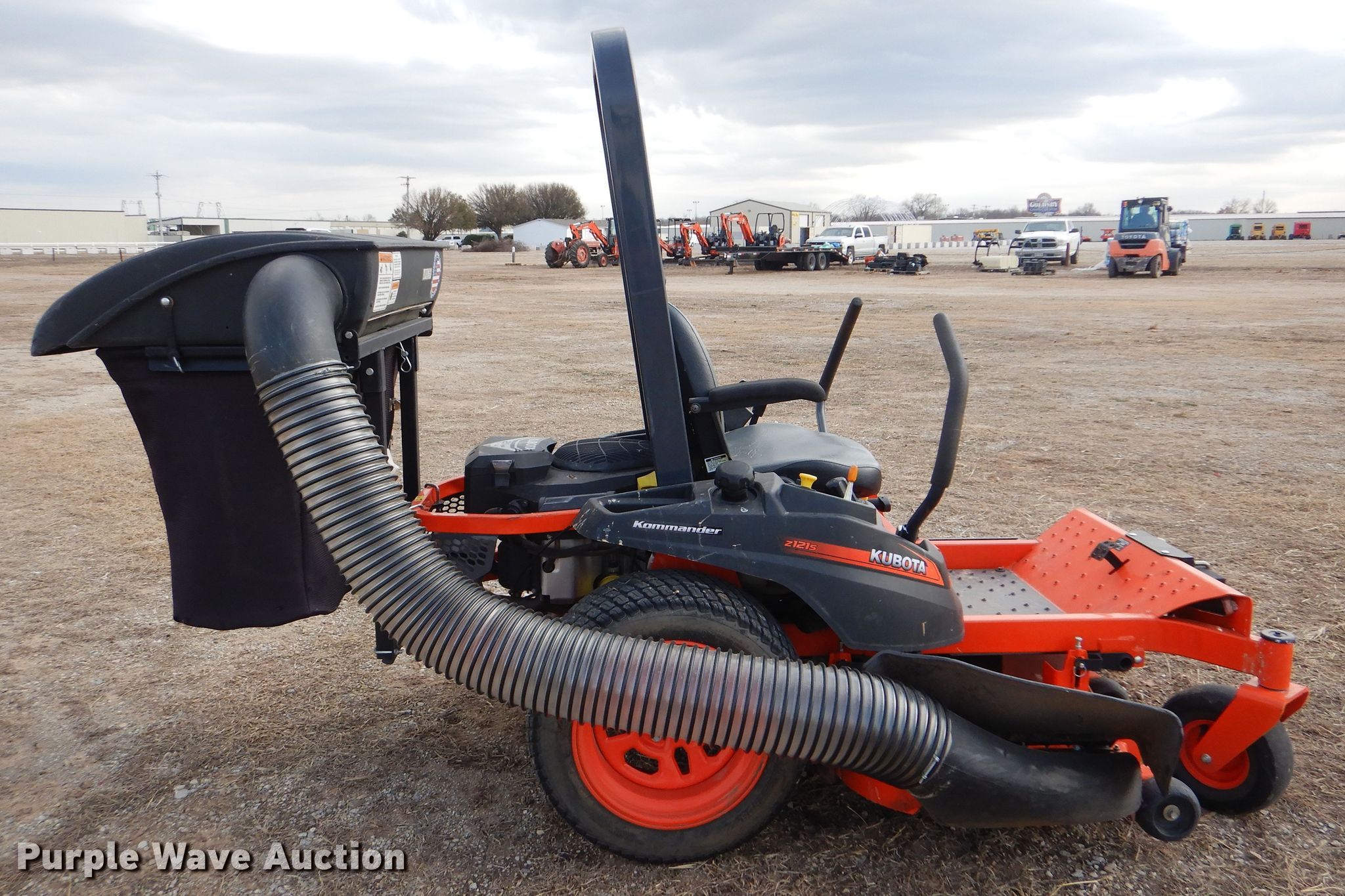 2016 Kubota Z121S ZTR lawn mower in Norman, OK Item DI3582 sold