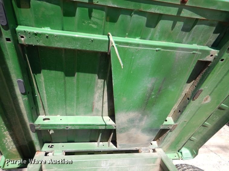 image for item AE9728 John Deere Gator  utility vehicle