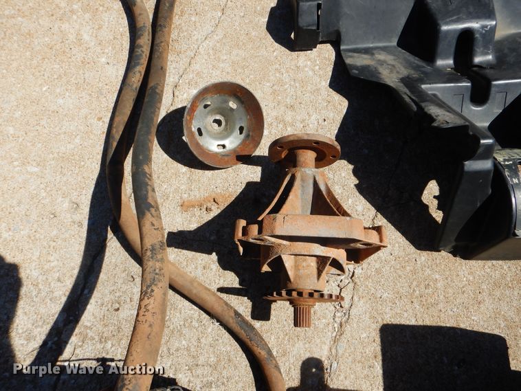 image for item AE9728 John Deere Gator  utility vehicle