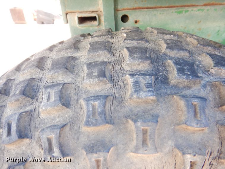 image for item AE9728 John Deere Gator  utility vehicle