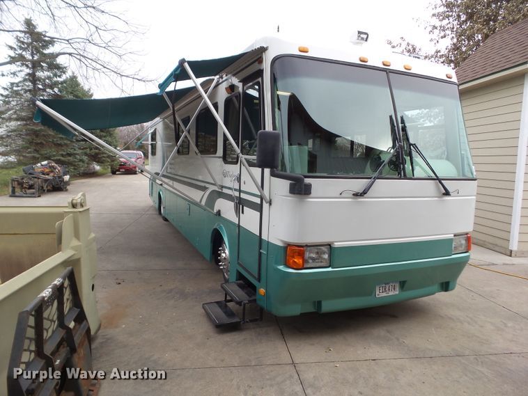 image for item DF0960 1997 Monaco Windsor  RV