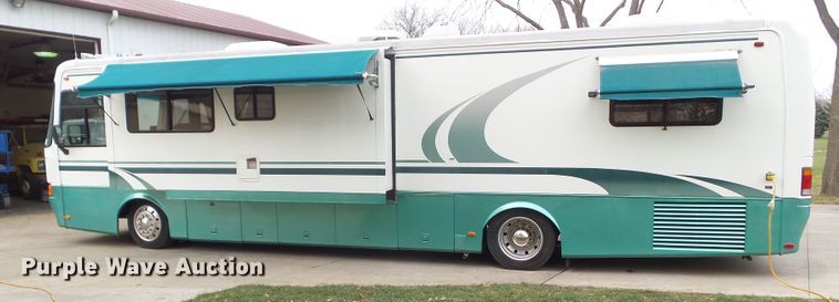 image for item DF0960 1997 Monaco Windsor  RV