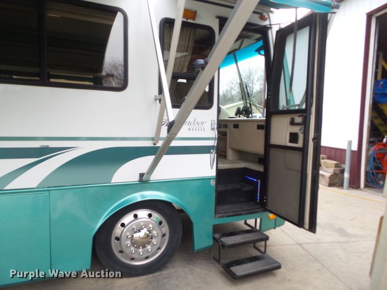 image for item DF0960 1997 Monaco Windsor  RV