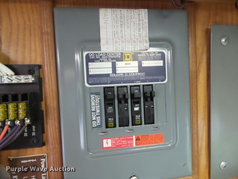 image for item DF0960 1997 Monaco Windsor  RV