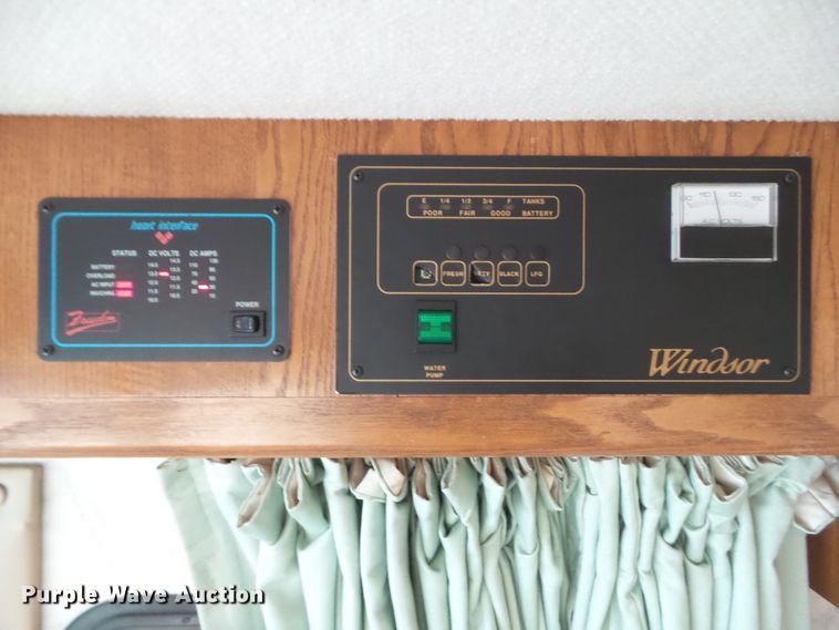 image for item DF0960 1997 Monaco Windsor  RV