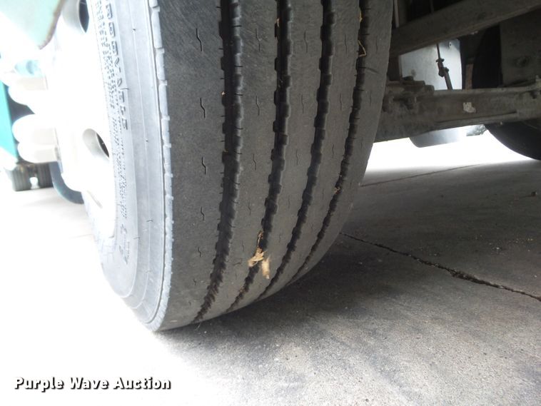 image for item DF0960 1997 Monaco Windsor  RV