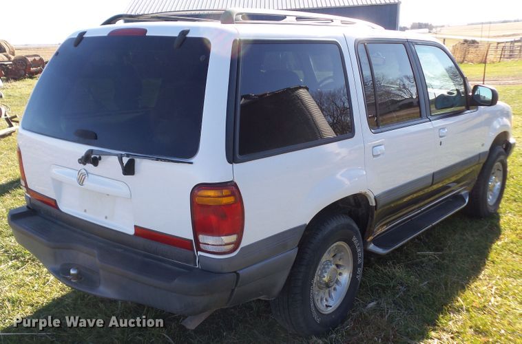 image for item DF0974 1998 Mercury Mountaineer  SUV