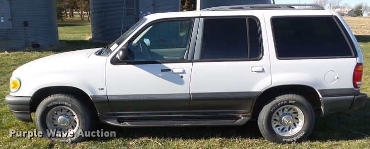 image for item DF0974 1998 Mercury Mountaineer  SUV