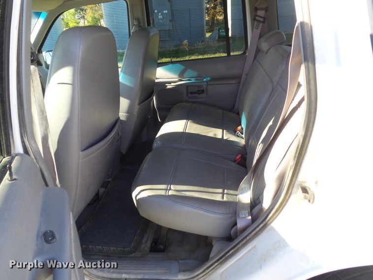 image for item DF0974 1998 Mercury Mountaineer  SUV