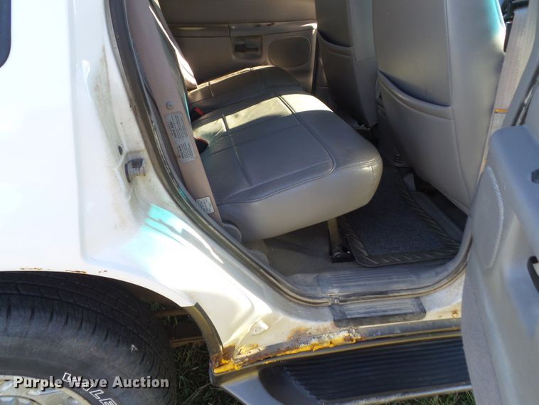 image for item DF0974 1998 Mercury Mountaineer  SUV