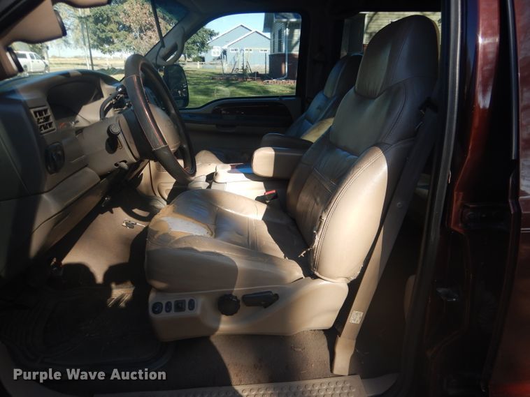 image for item DG4648 2000 Ford Excursion Limited  SUV