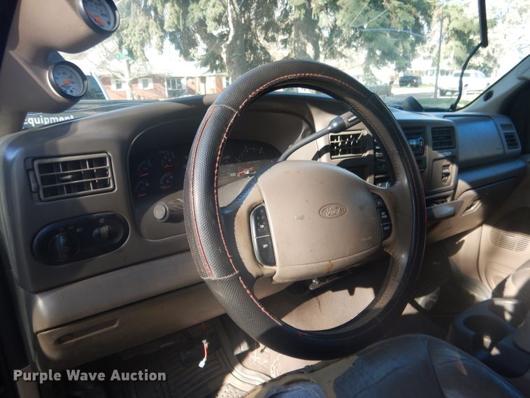 image for item DG4648 2000 Ford Excursion Limited  SUV