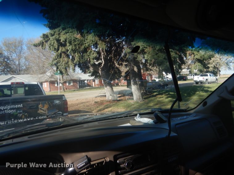 image for item DG4648 2000 Ford Excursion Limited  SUV