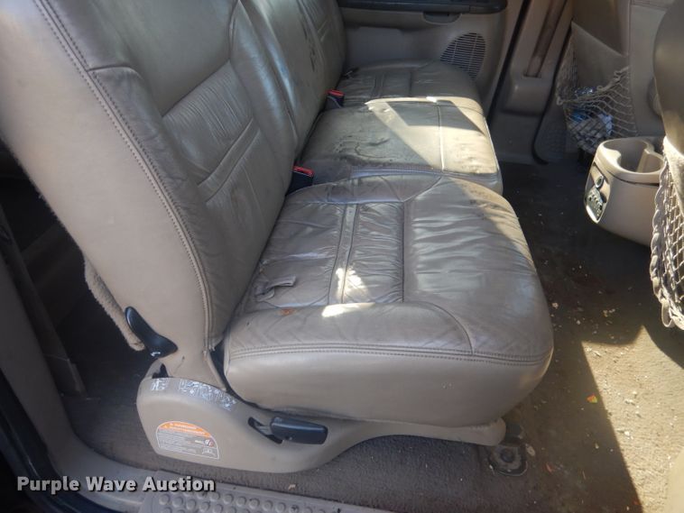 image for item DG4648 2000 Ford Excursion Limited  SUV