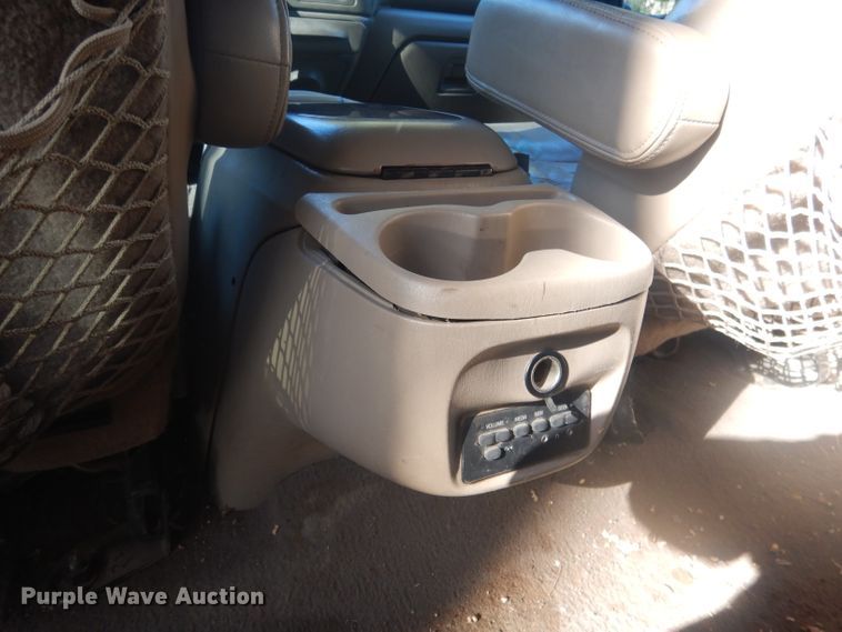 image for item DG4648 2000 Ford Excursion Limited  SUV