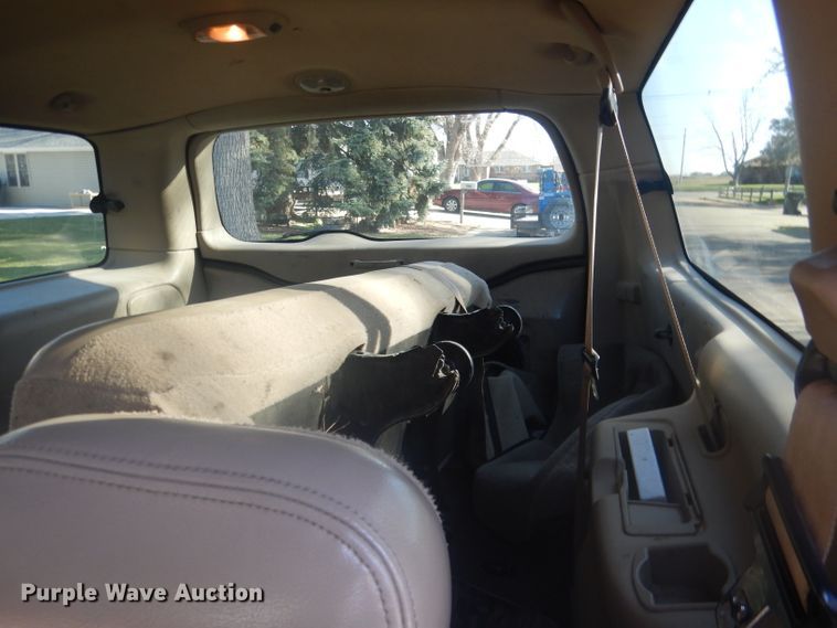 image for item DG4648 2000 Ford Excursion Limited  SUV
