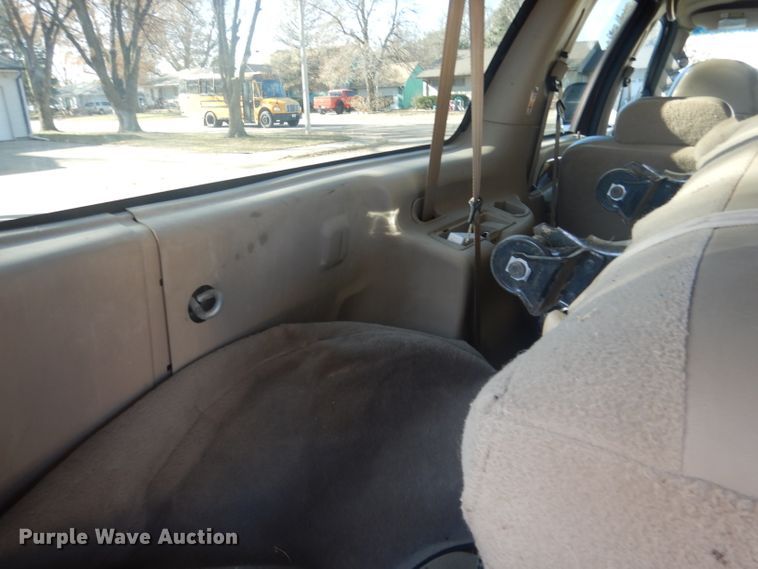 image for item DG4648 2000 Ford Excursion Limited  SUV