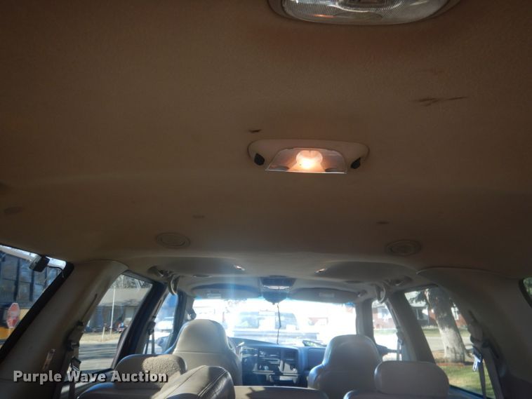 image for item DG4648 2000 Ford Excursion Limited  SUV