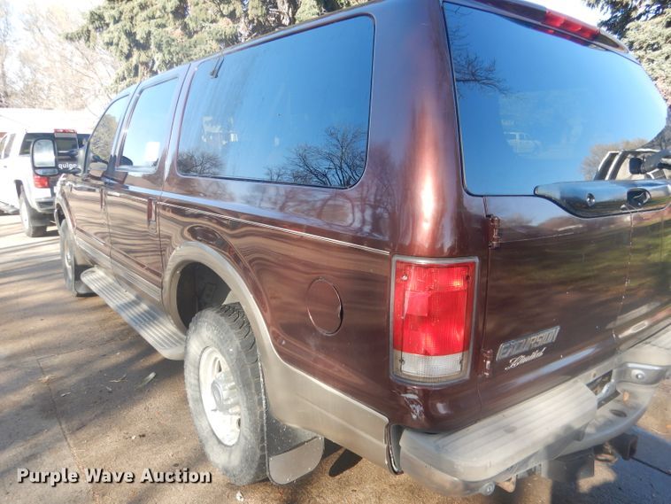 image for item DG4648 2000 Ford Excursion Limited  SUV