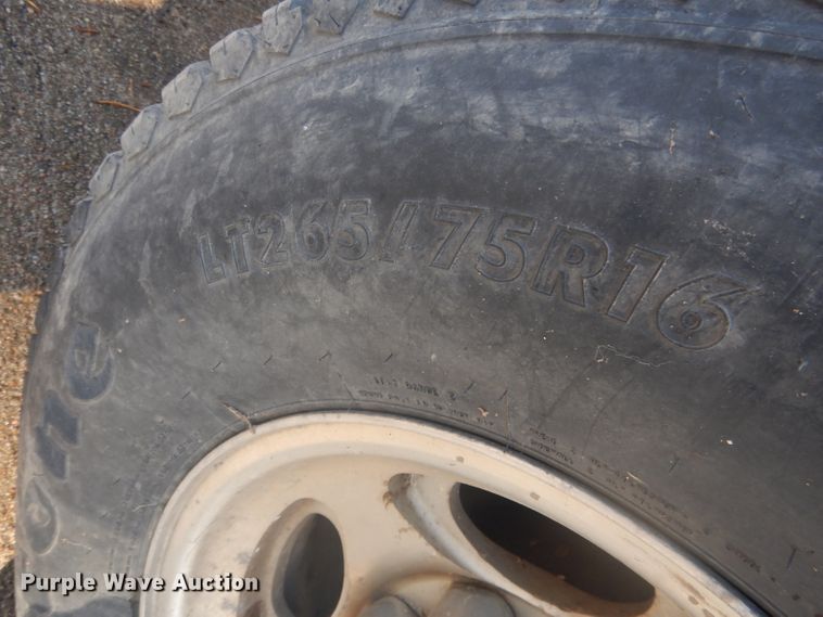 image for item DG4648 2000 Ford Excursion Limited  SUV