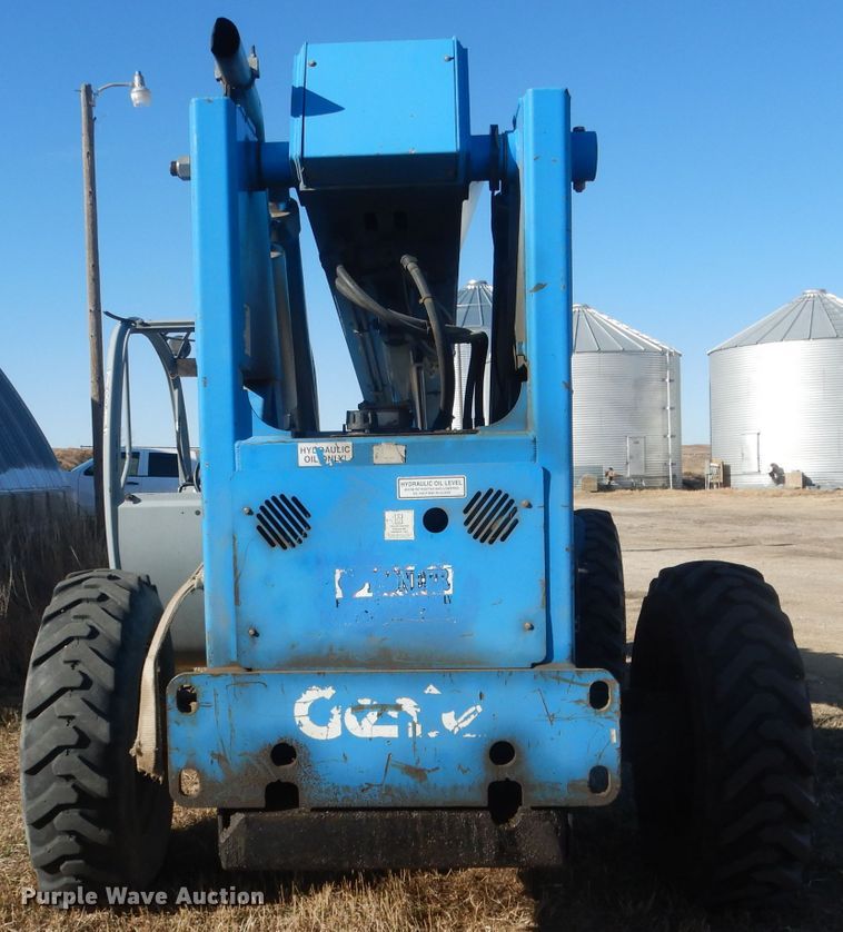 image for item DG4663 Genie GTH844  telehandler