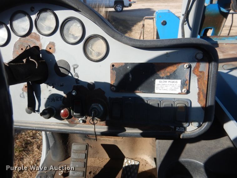 image for item DG4663 Genie GTH844  telehandler