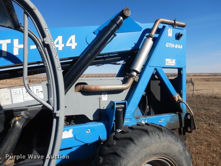 image for item DG4663 Genie GTH844  telehandler
