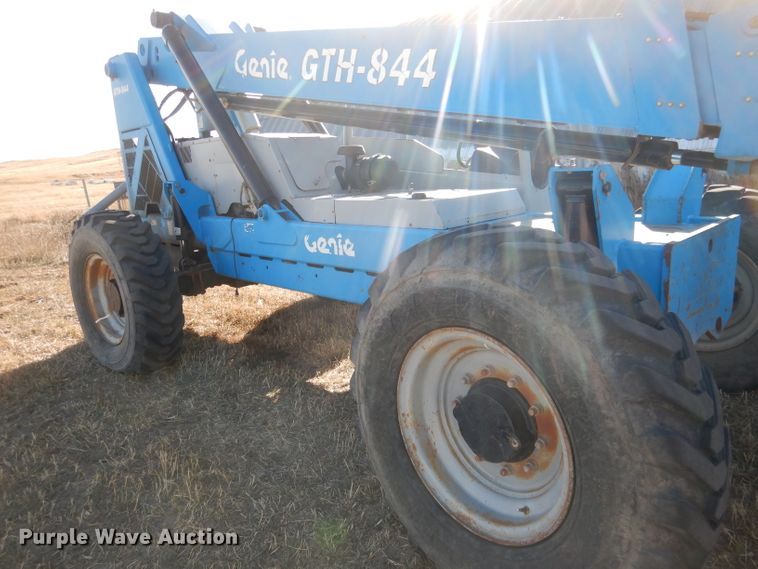 image for item DG4663 Genie GTH844  telehandler